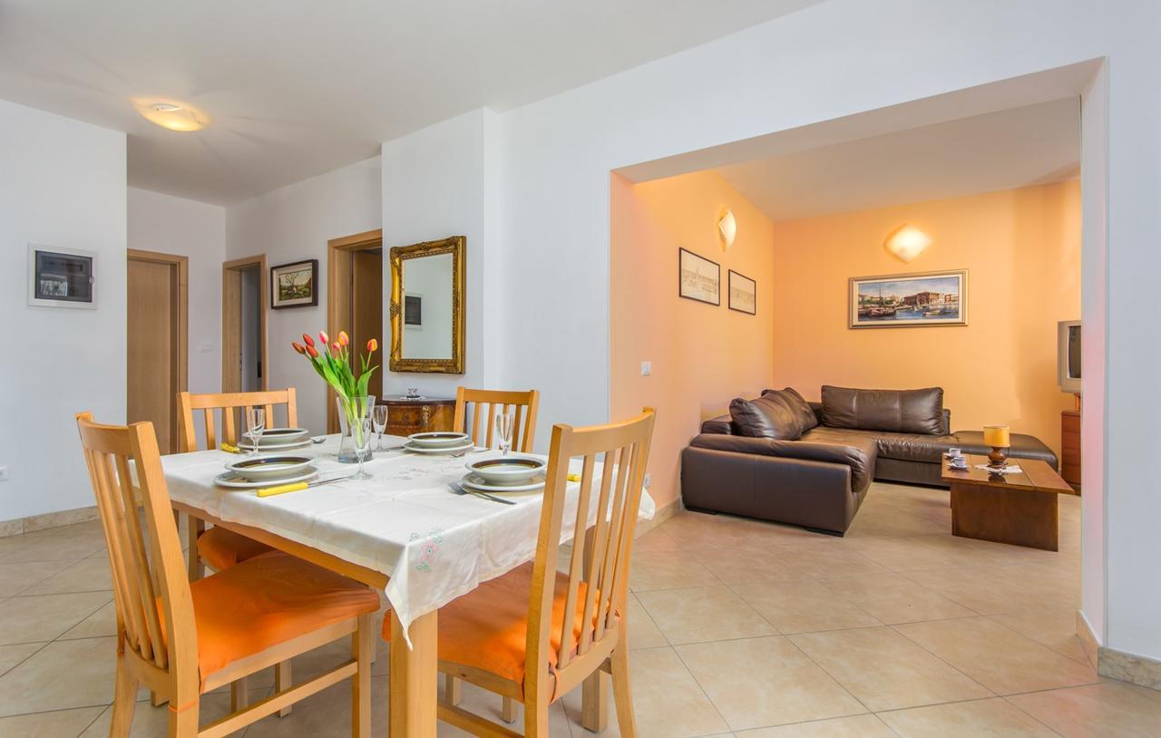 Apartment Riva Poreč Eksteriør bilde