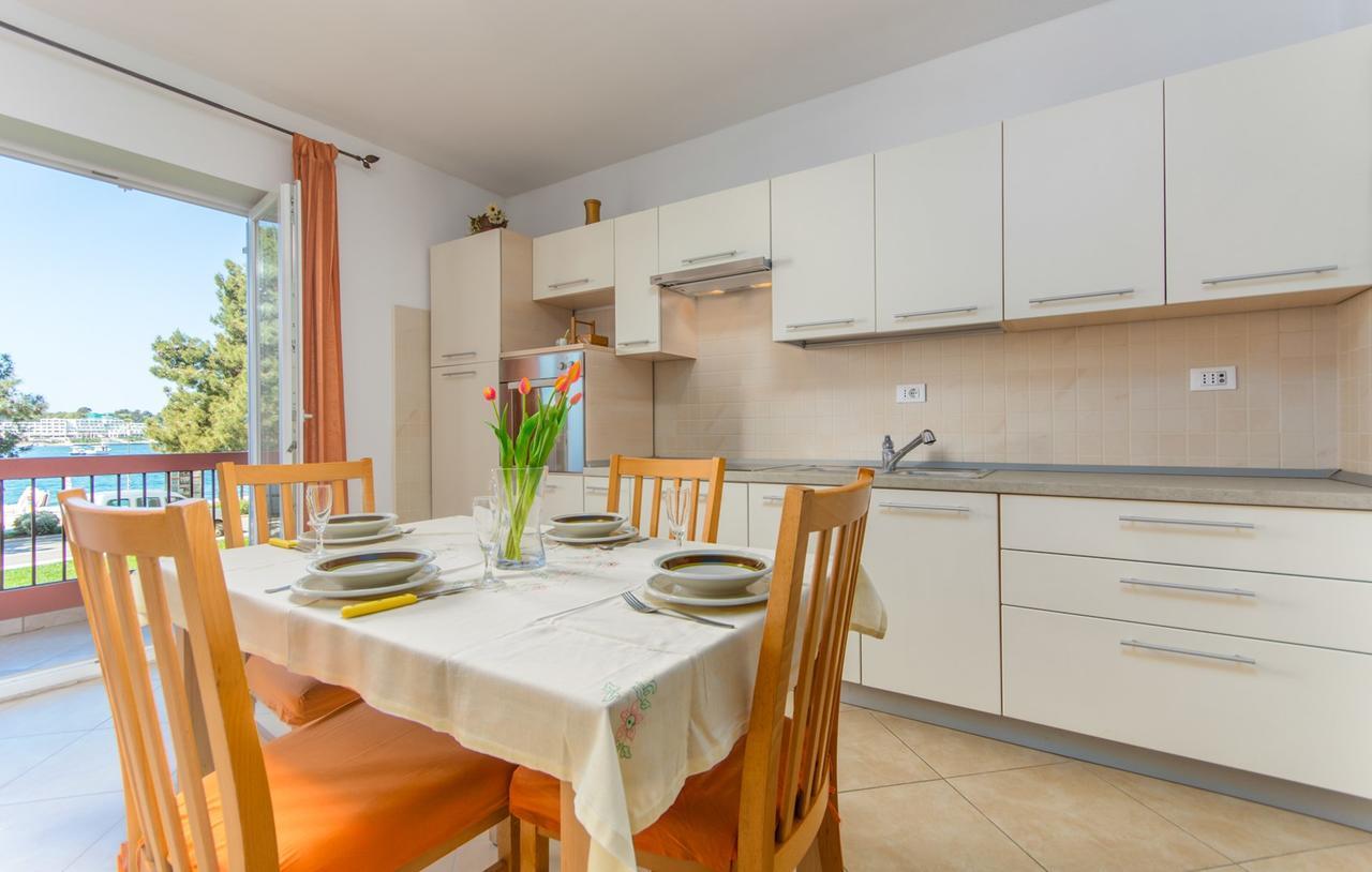 Apartment Riva Poreč Eksteriør bilde