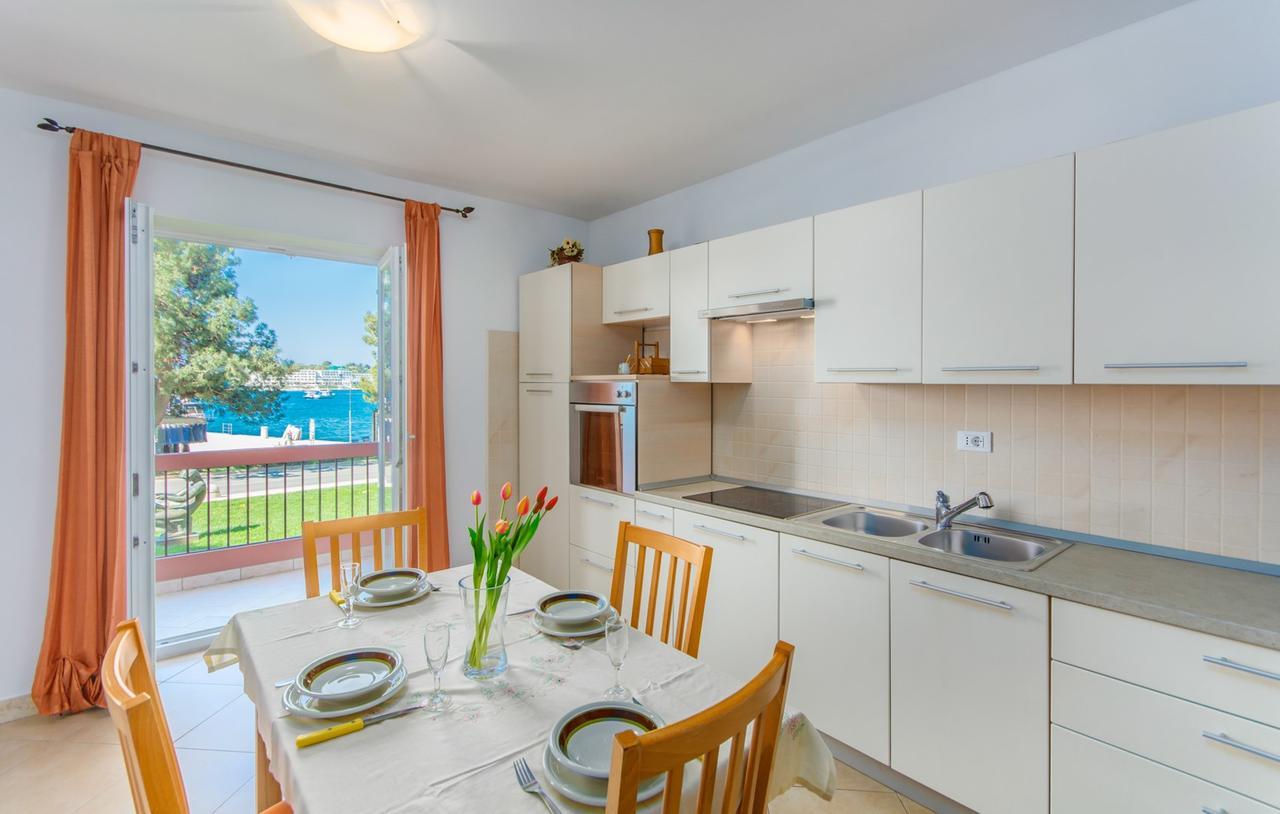 Apartment Riva Poreč Eksteriør bilde